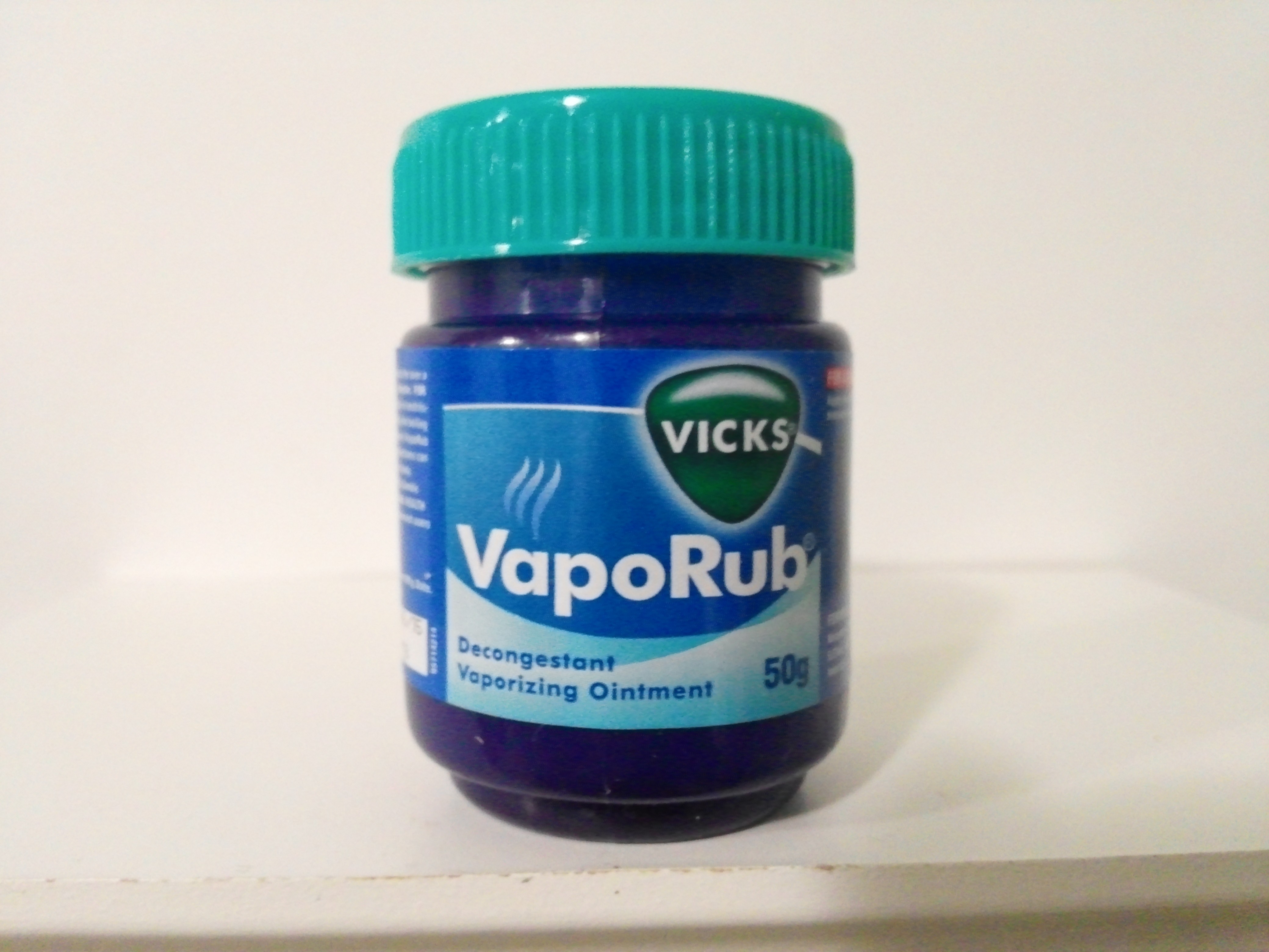 Vicks Vaporub 50 grm Vicks Vaporub 50 grm