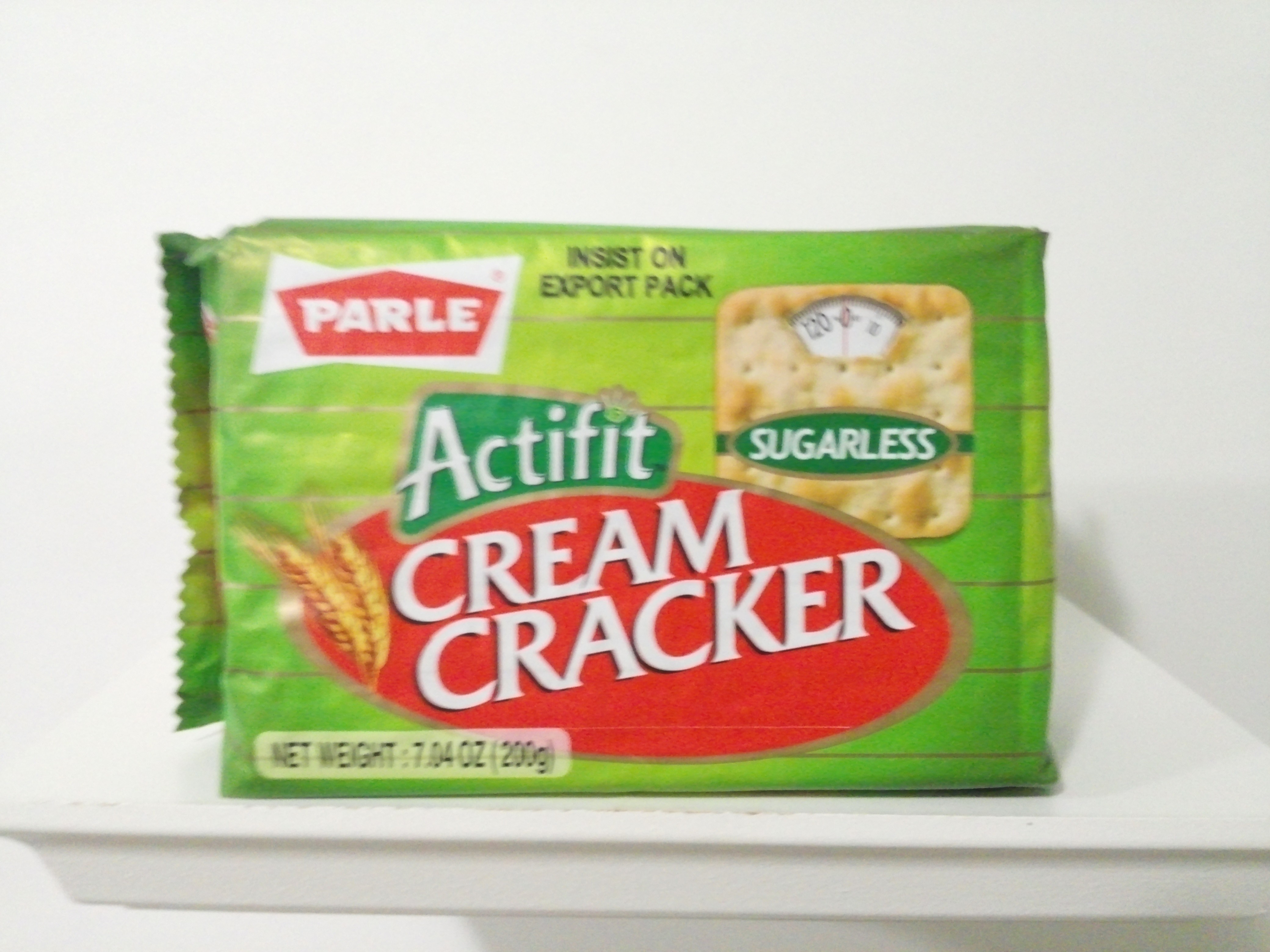 Parle Sugerless Cream Cracker 7.04 oz