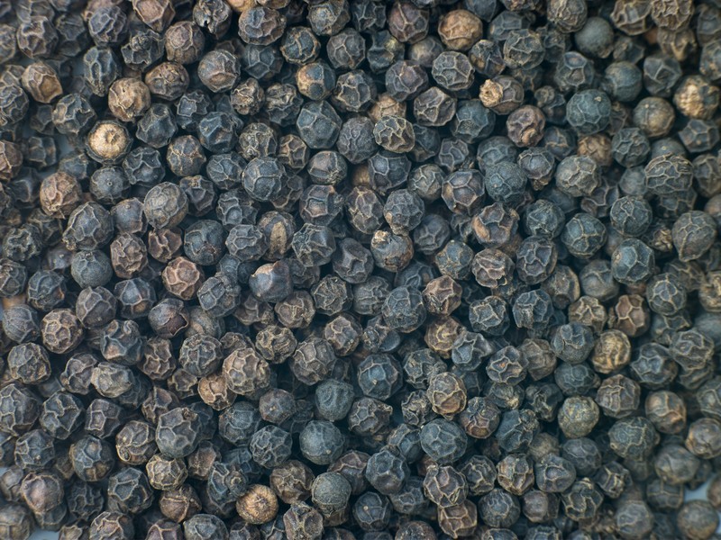 Whole Black Pepper 14 oz Whole Black Pepper 14 oz